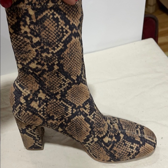 Booties - Picture 4 of 6